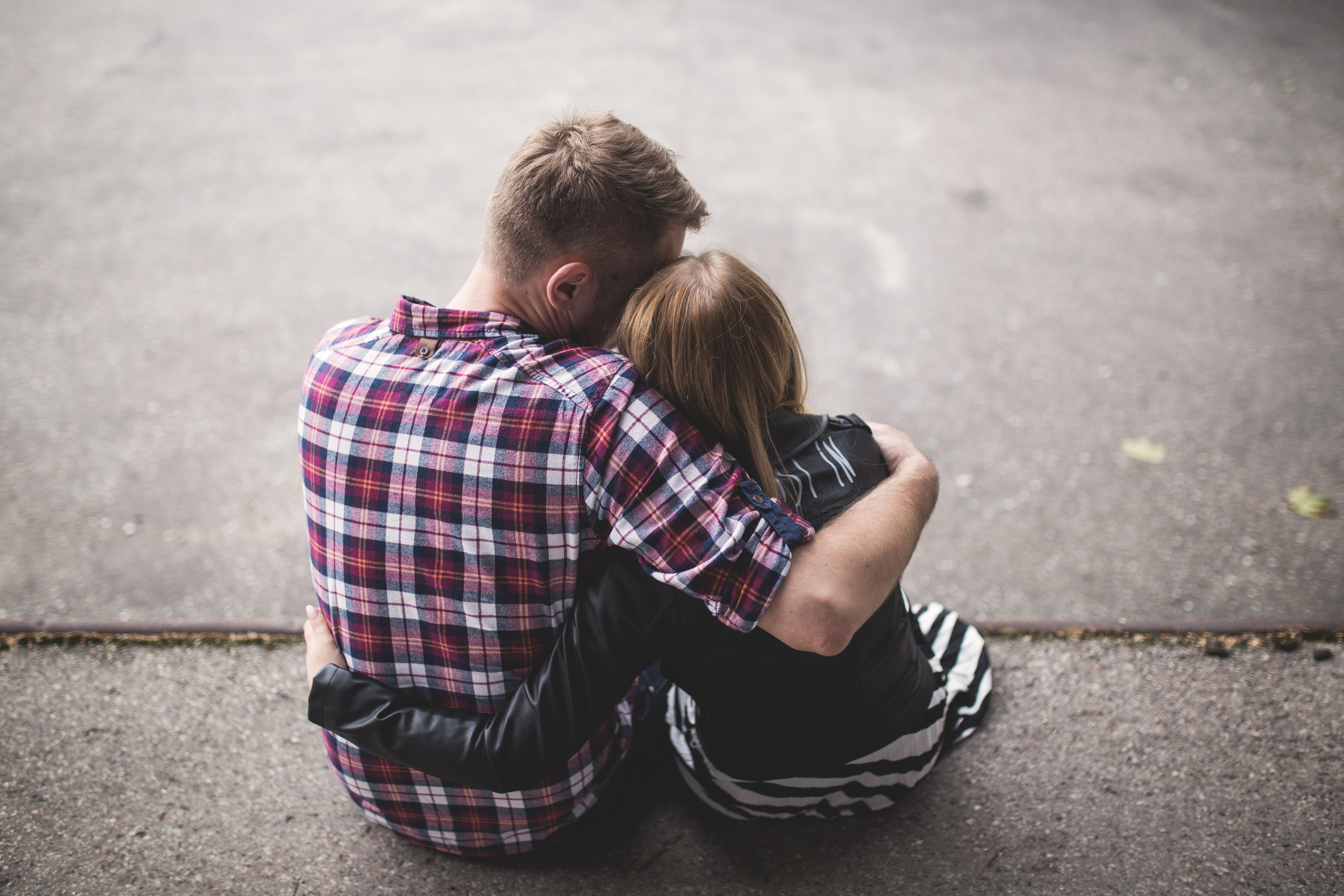 5 Ways To Keep Your Relationship Together Through The Hard Times