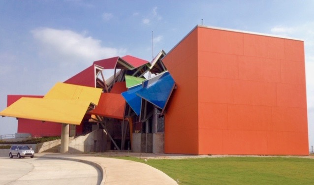 Frank Gehry&#039;s Biomuseo in Panama City.
Credit: Andréa R. Vaucher
