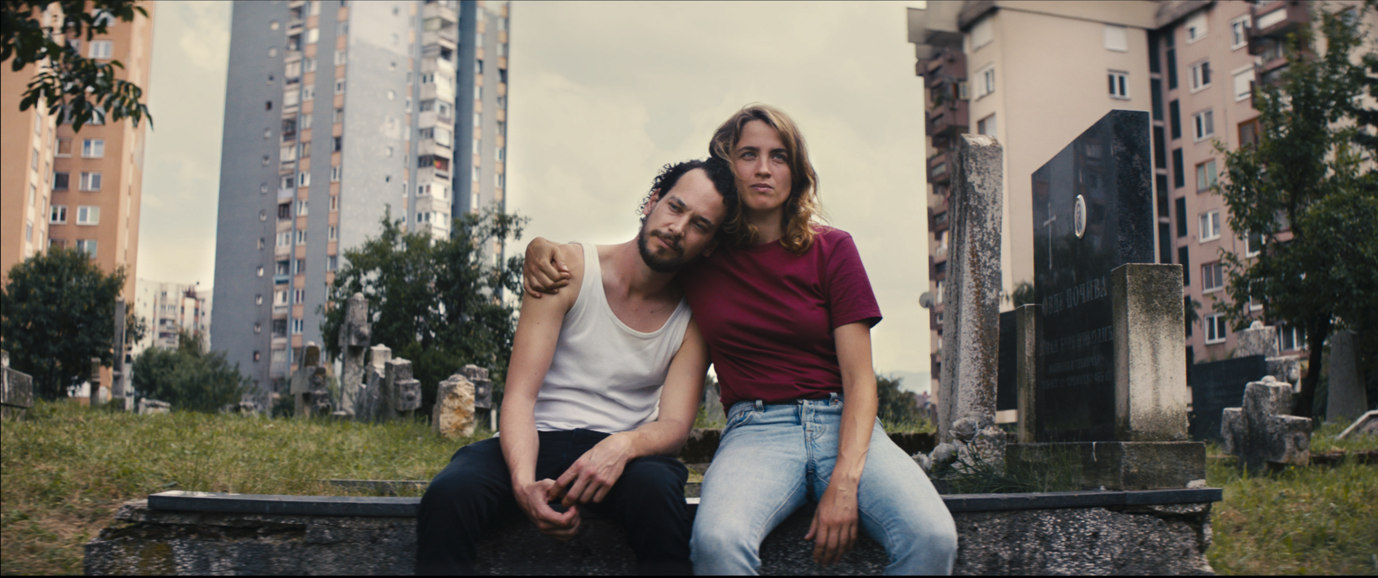 A still from &#039;Heroes Don&#039;t Die&#039; featuring  Adèle Haenel and Jonathan Couzinié