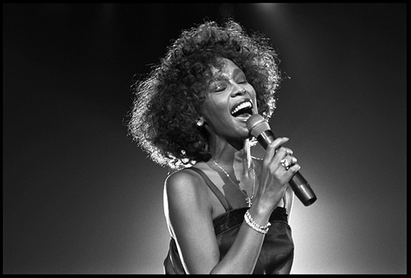 (https://www.chicagoreader.com/chicago/whitney-houston-can-i-be-me-documentary/Content?oid=28886329)