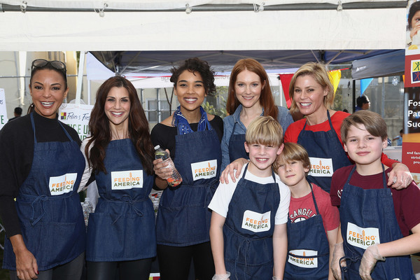 Celebrity friends of Feeding America, including Eva LaRue, Samantha Harris, Alexandra Shipp, Darby Stanchfield, and Julie Bowen,
 volunteer with Feeding America to help end hunger in the US,. 