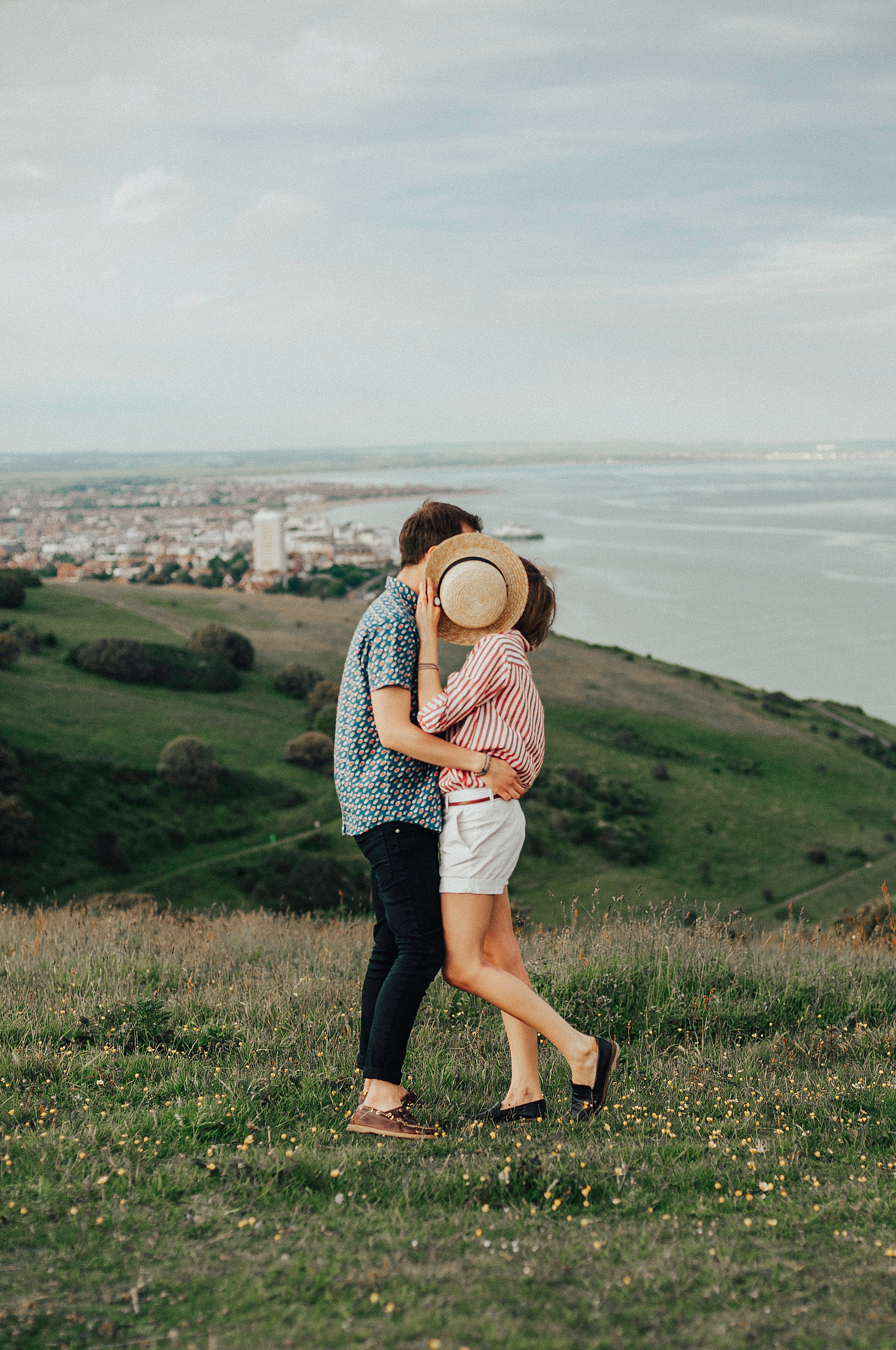 16 Little Things To Keep Your Partner Happy So They Don’t Have To Ask