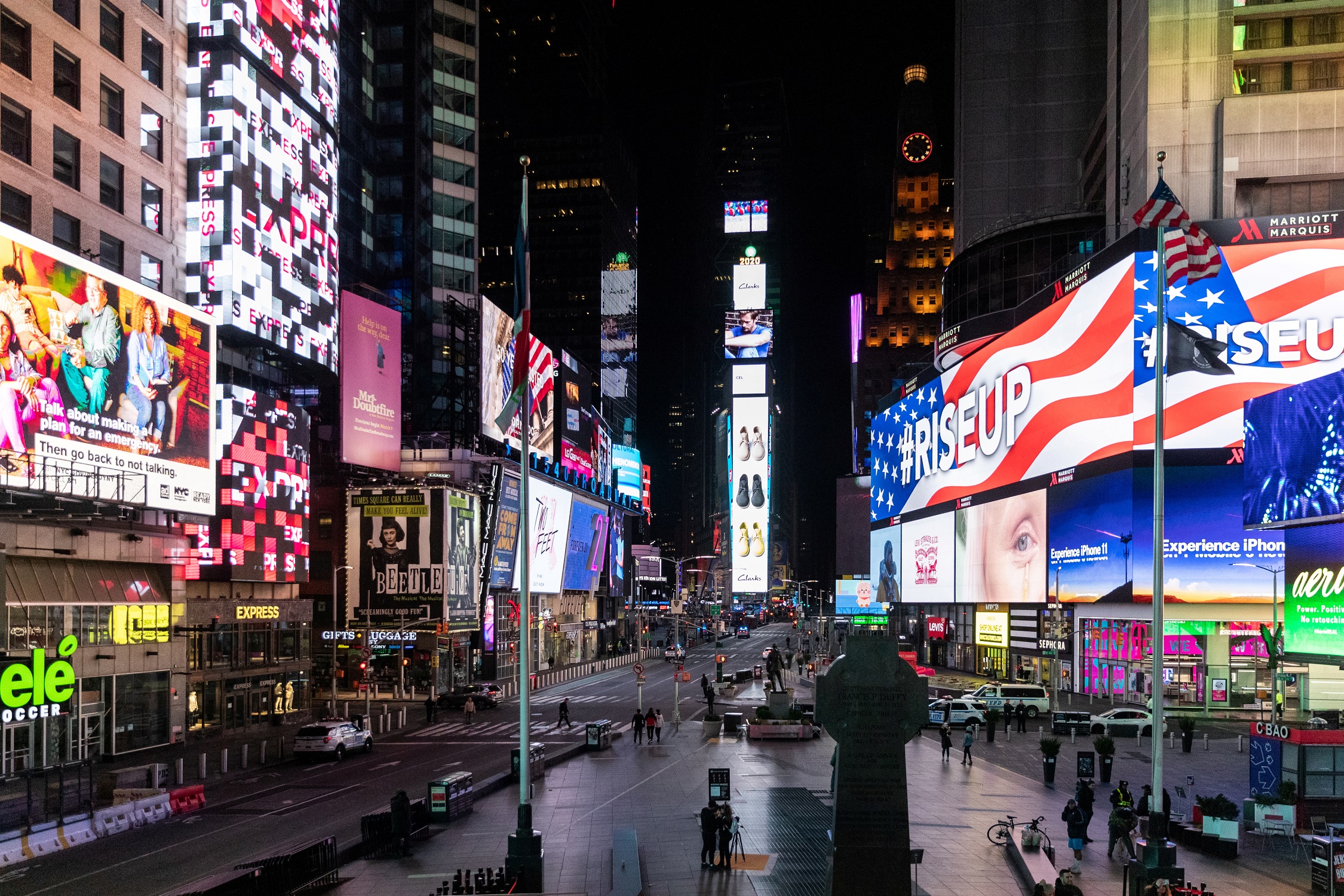An empty Times Square is seen following the outbreak of the coronavirus disease (COVID-19), in New York City, U.S., March 18, 2020. REUTERS/Jeenah Moon