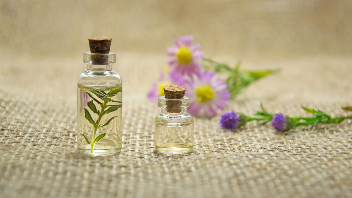 How To Use Essential Oils For Mental Health and Depression
